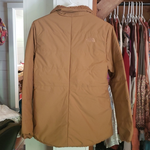 North Face Jacket - Picture 5 of 10